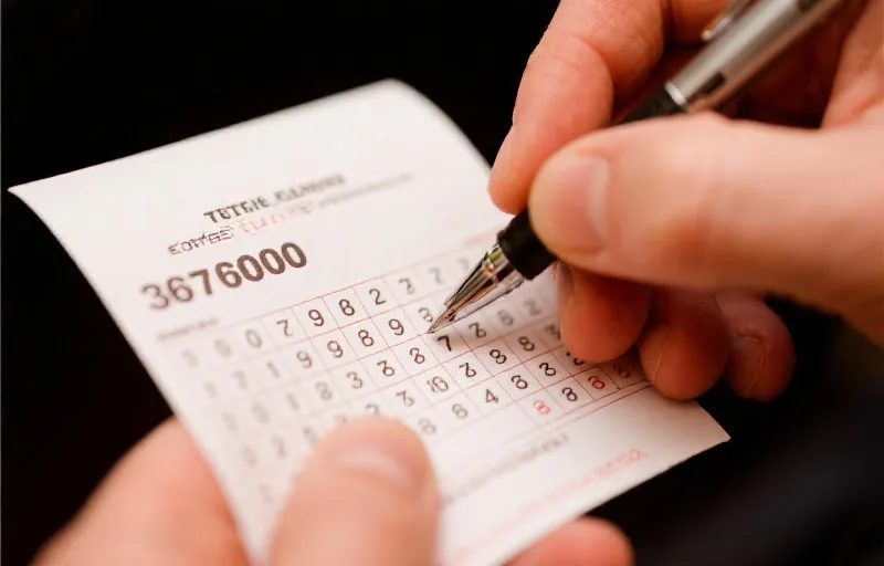 填写彩票投注单